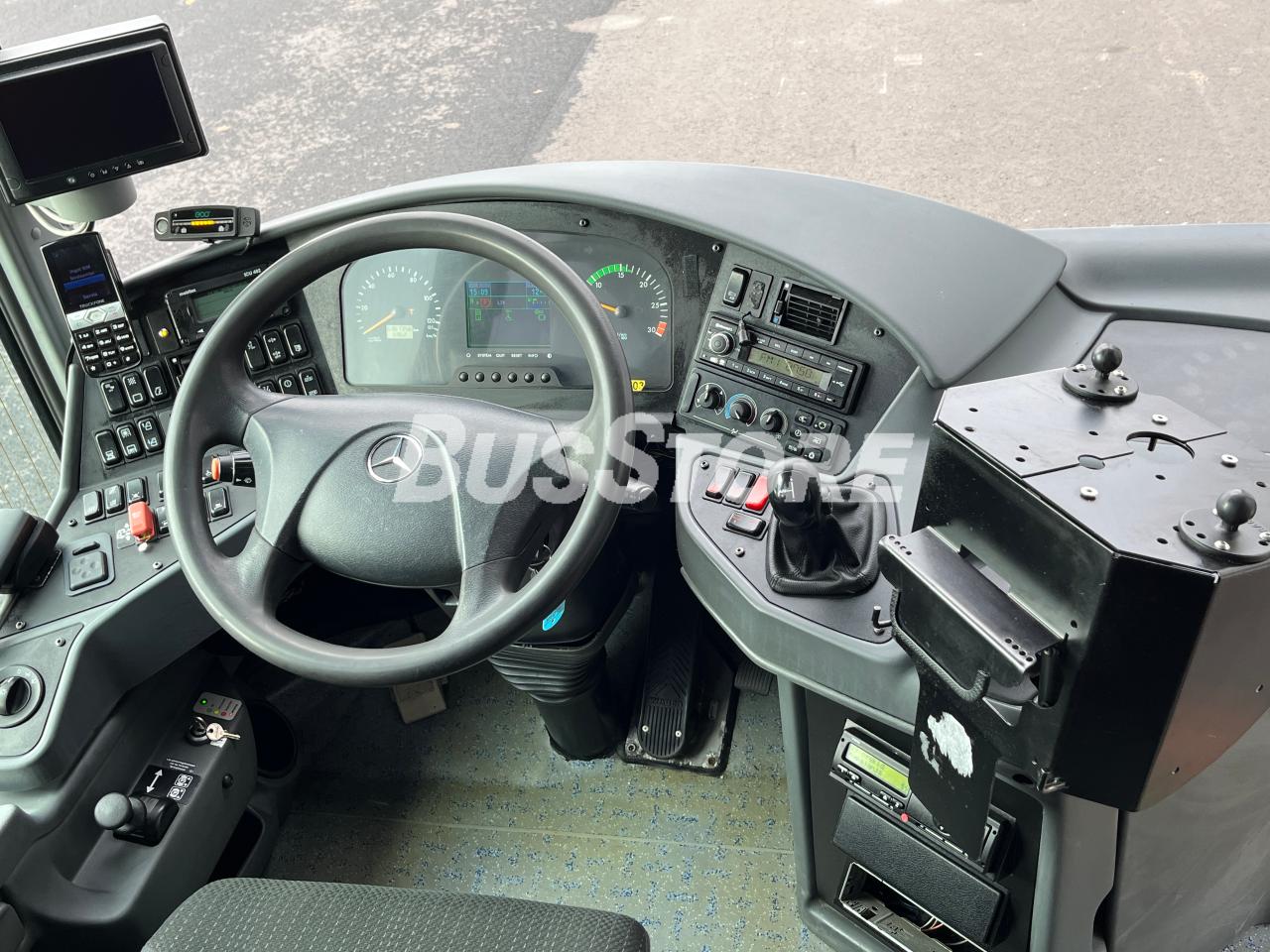 Mercedes-Benz - Intouro L - NIJ2555312020