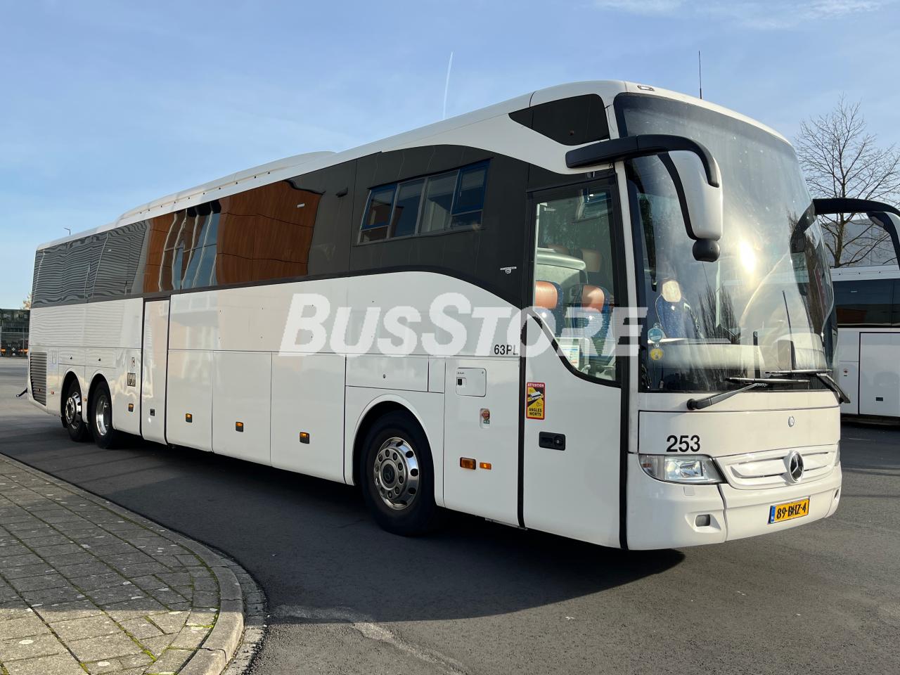 Mercedes-Benz - Tourismo 17 RHD - NIJ2555312021