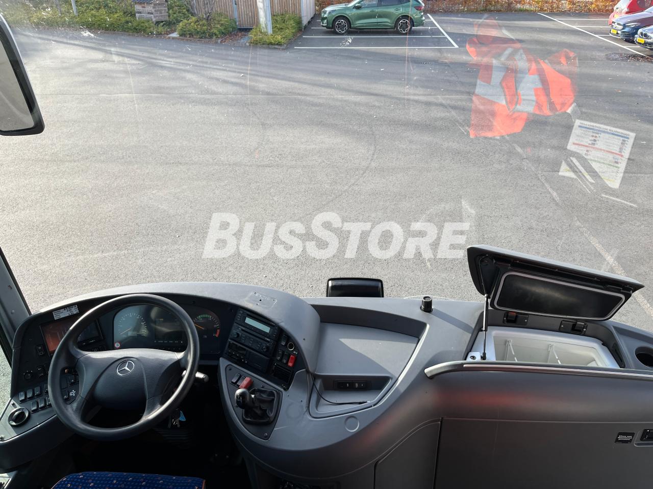 Mercedes-Benz - Tourismo 17 RHD - NIJ2555312021