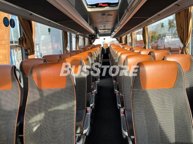 Mercedes-Benz - Intouro - NIJ2555312024