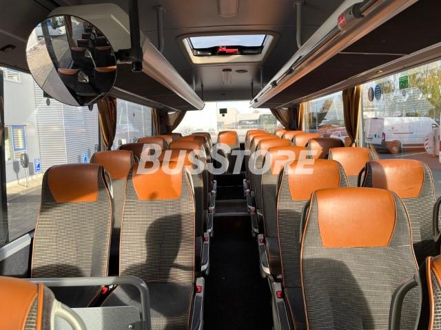 Mercedes-Benz - Intouro - NIJ2555312024