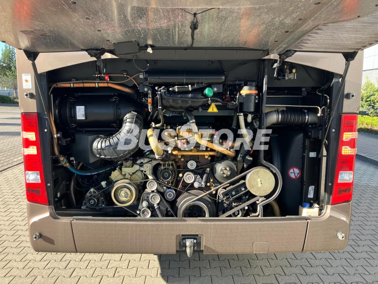 Mercedes-Benz - Tourismo R2 17 RHD - WAR2555912079