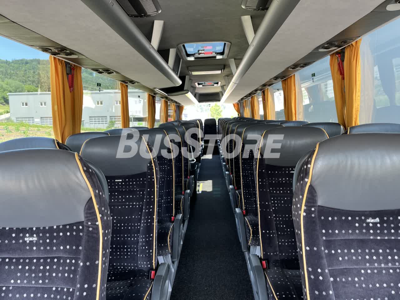 MAN - RH 403 Lion's Coach - ZUE2557112020