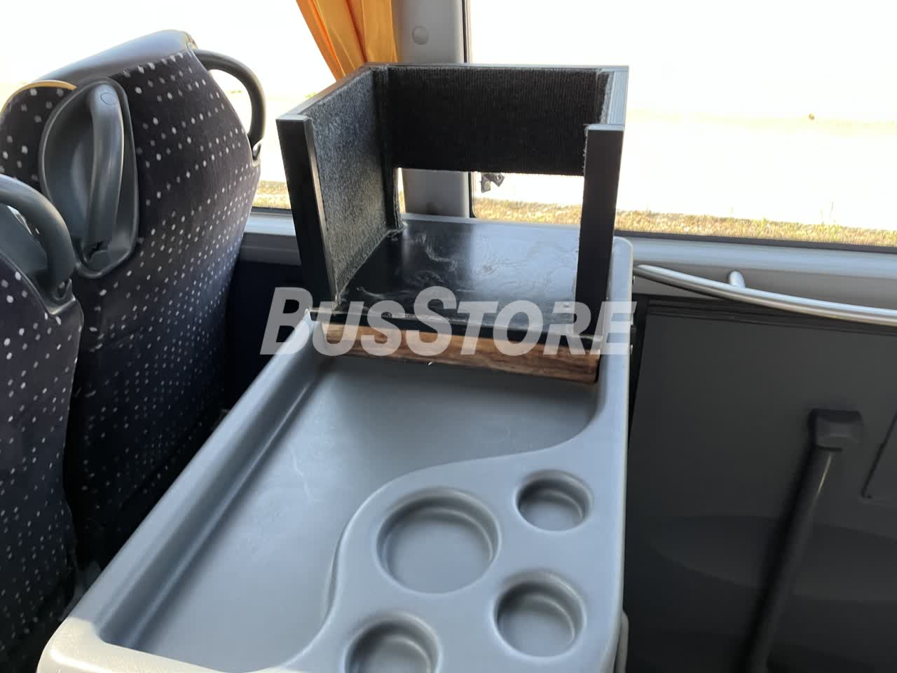 MAN - RH 403 Lion's Coach - ZUE2557112020