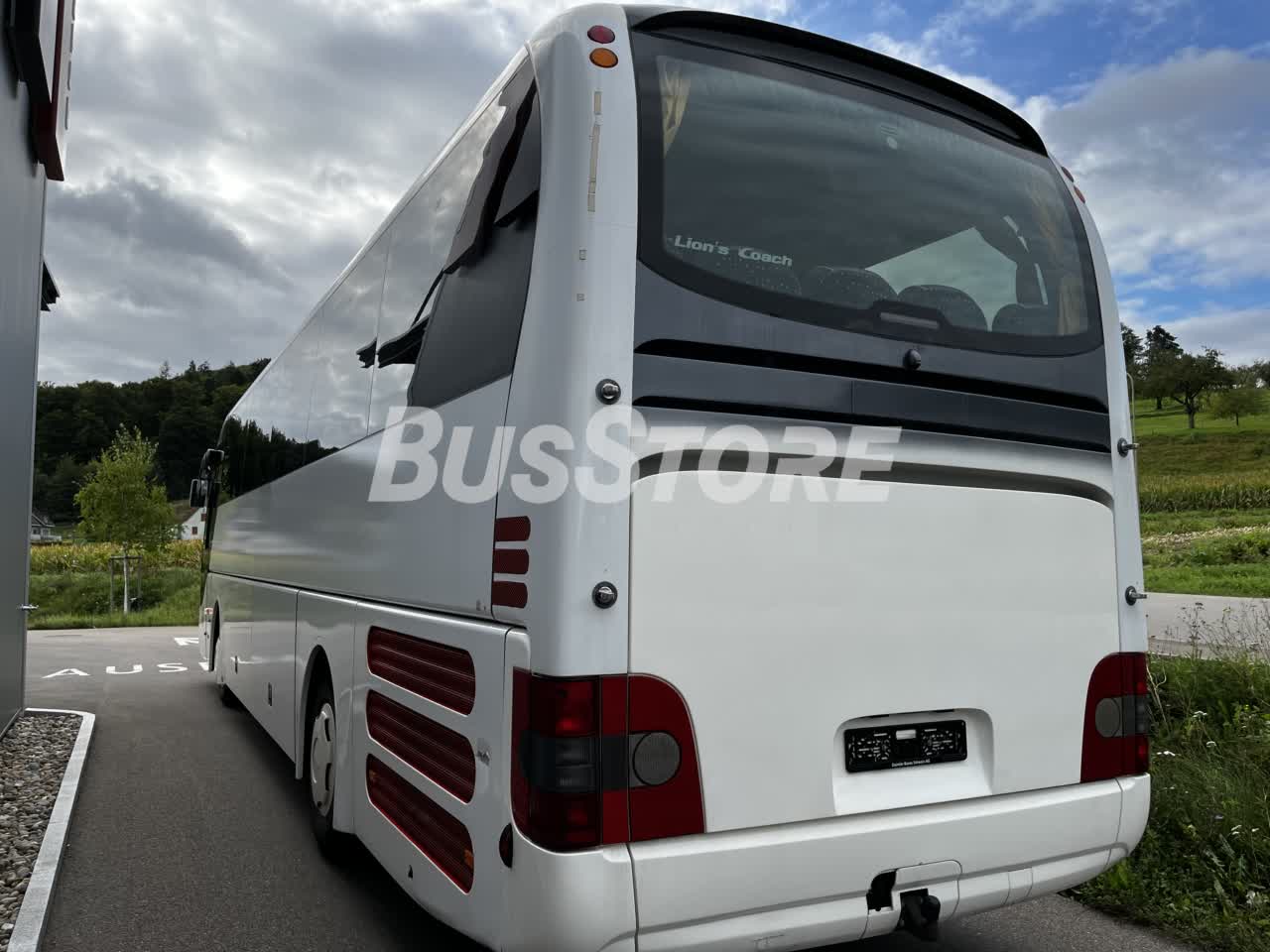 MAN - RH 403 Lion's Coach - ZUE2557112020