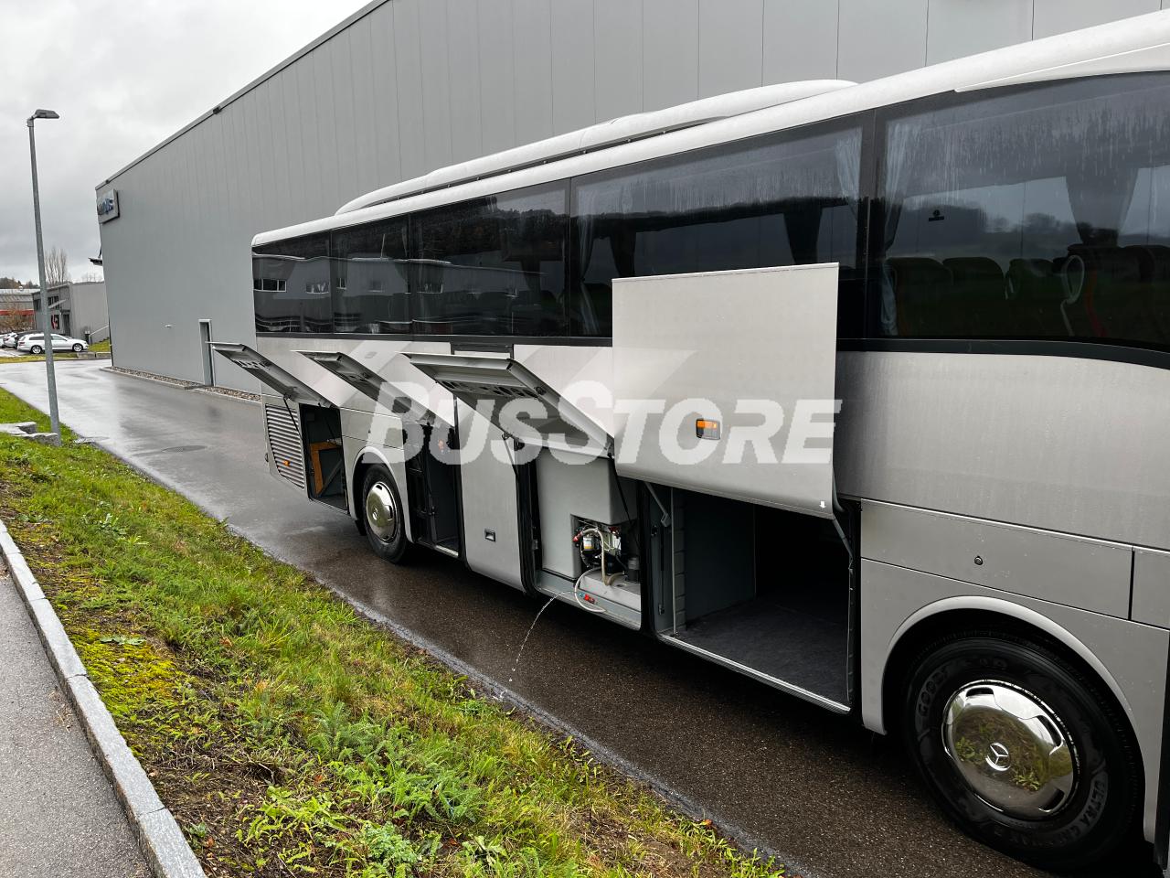 Mercedes-Benz - Tourismo 15 RHD - ZUE2557112032