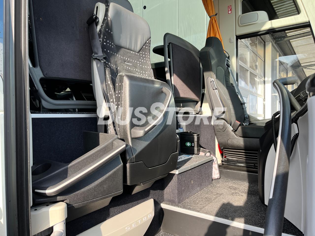 Setra - S 516 HD/3 - ZUE2657112003